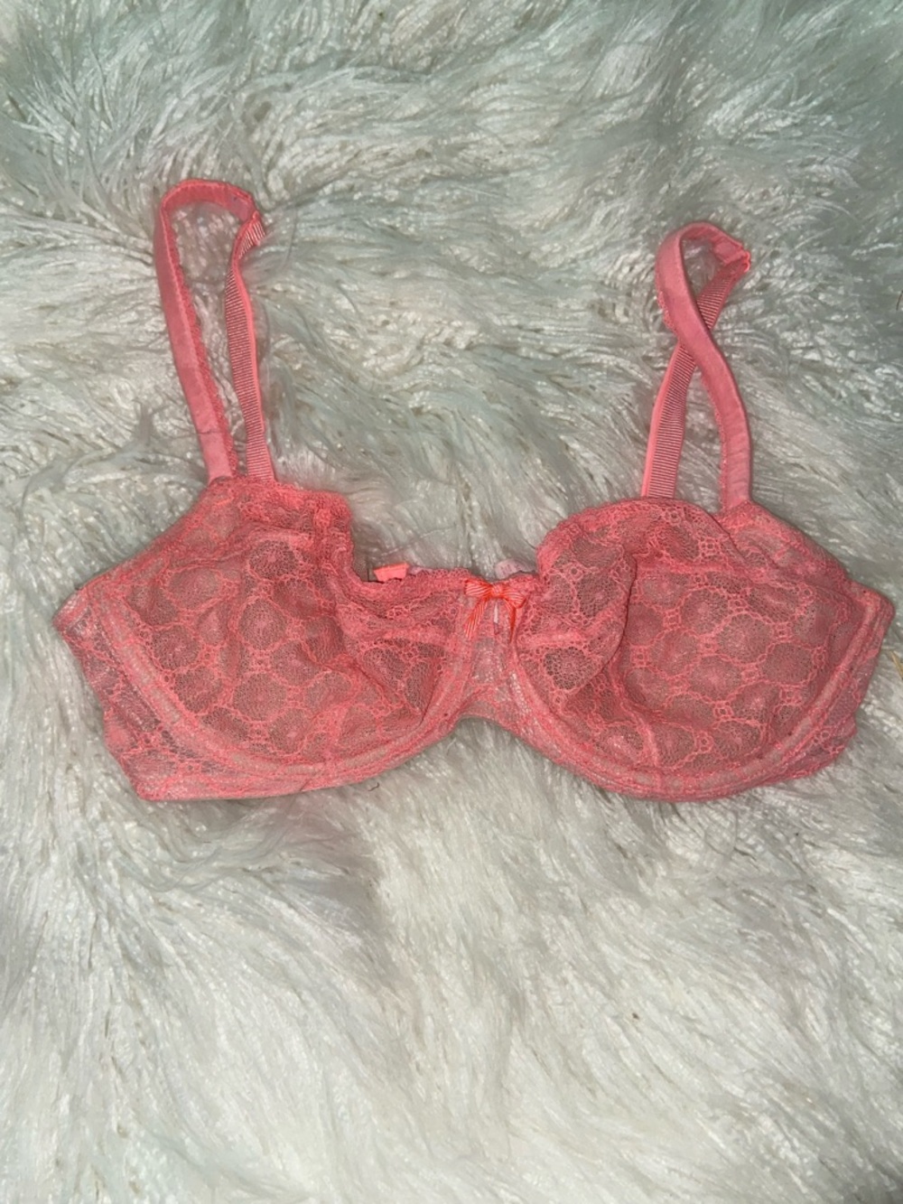 Victoria's Secret Coral Lace Underwire Bra